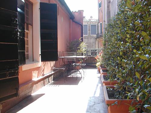 C Satriano