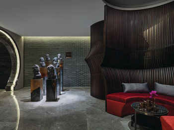 Langham Place, Haining