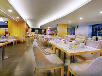 Quest Hotel Tuban - Kuta