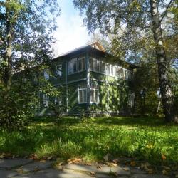 Флигель