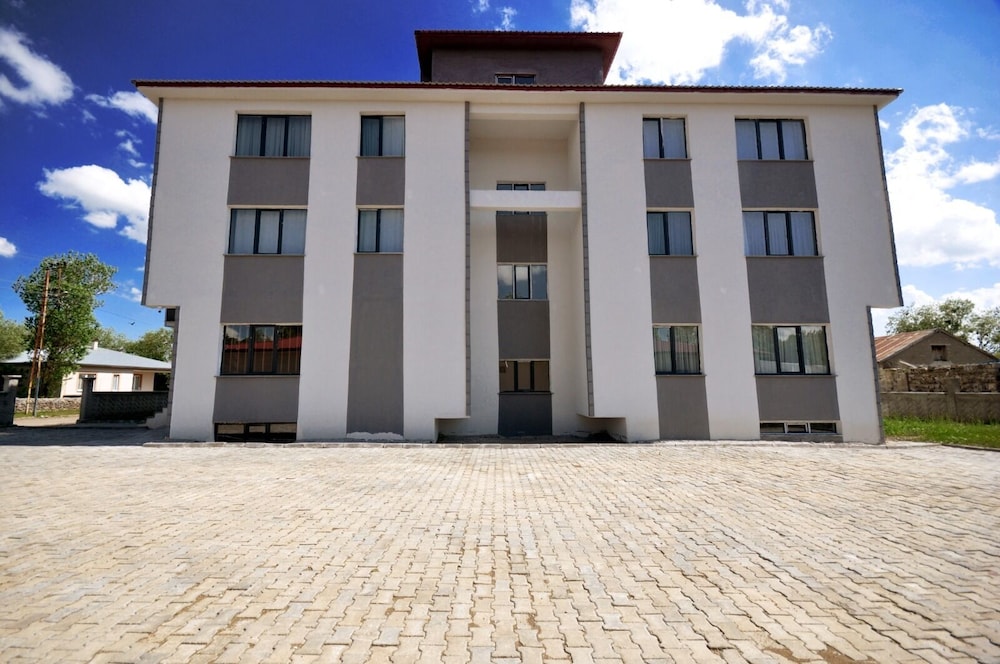 Arpaçay Apart Otel