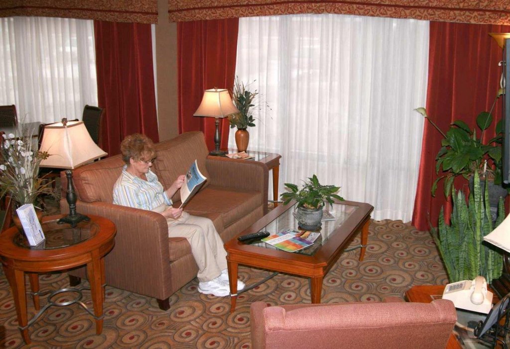 Hampton Inn Mattoon — фото 2