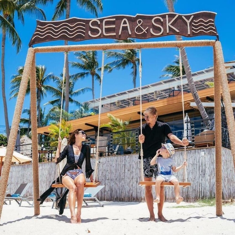 Sea&Sky luxury absolute beachfront villa