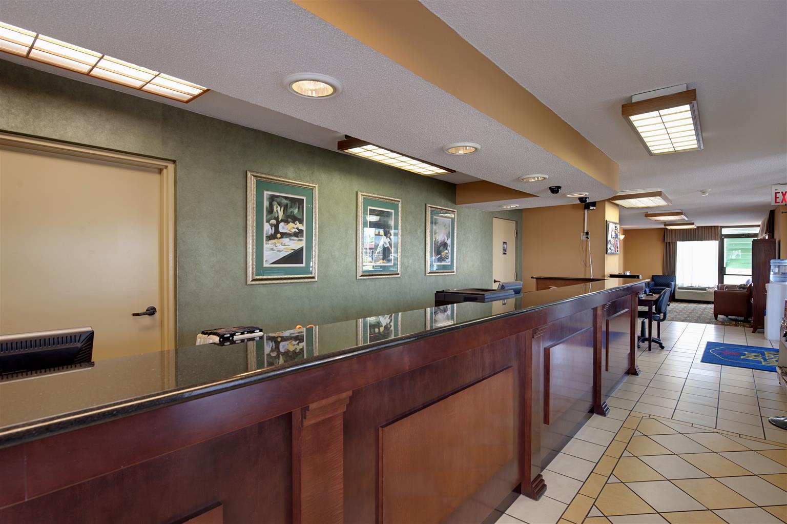 BEST WESTERN FLAGSHIP INN