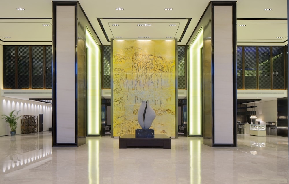 Ronghui Grand Hotel
