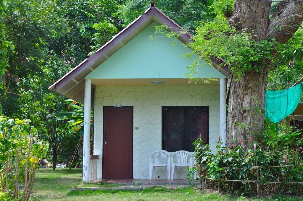 Coral Bungalows