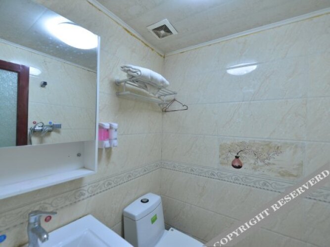 Jingbinxin Hotel