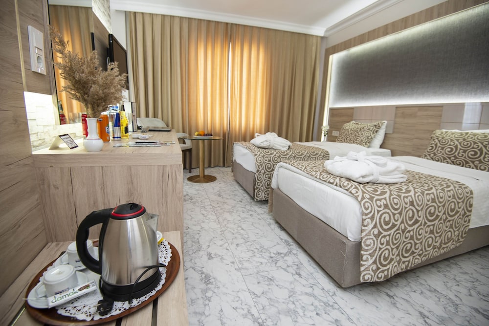 MCG Marble Hotel — фото 3