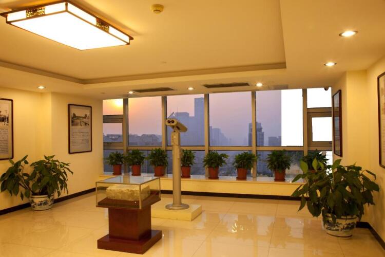 Chong Wen Men Hotel