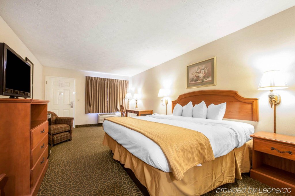 Econo Lodge — фото 5