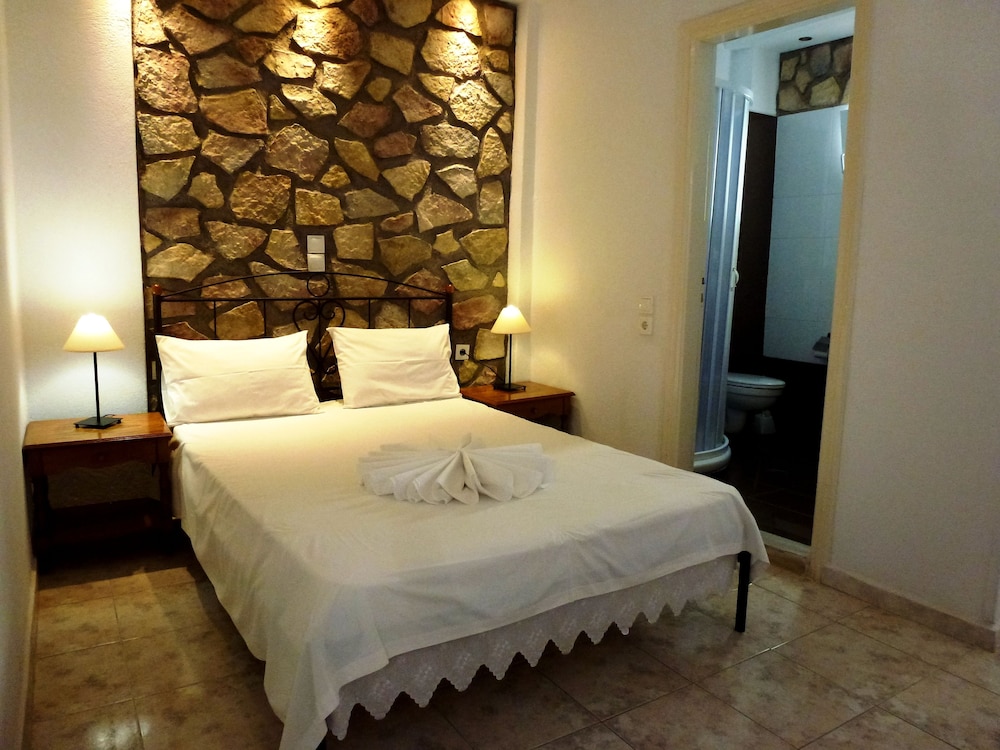 Atalos Suites — фото 5