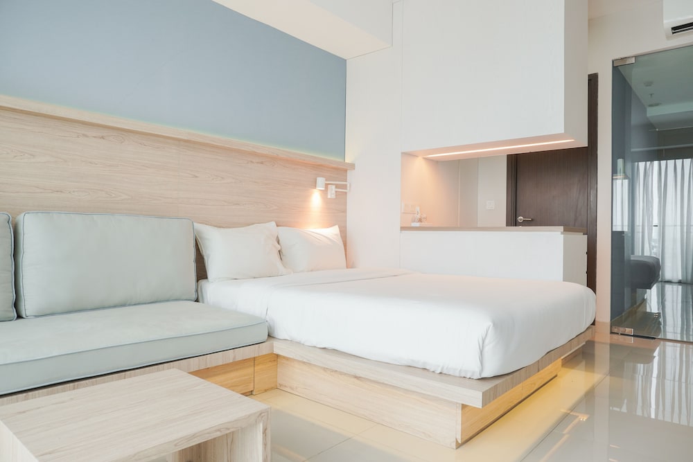 Cozy Stay Studio Apartment at Nine Residence