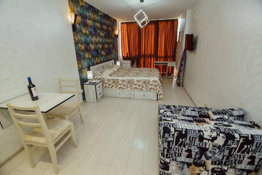 Lovely Studio in Batumi With Rooftop in Building