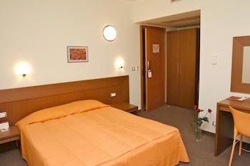 Jeravi Hotel