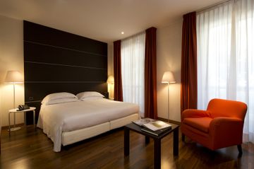TOWN HOUSE 70